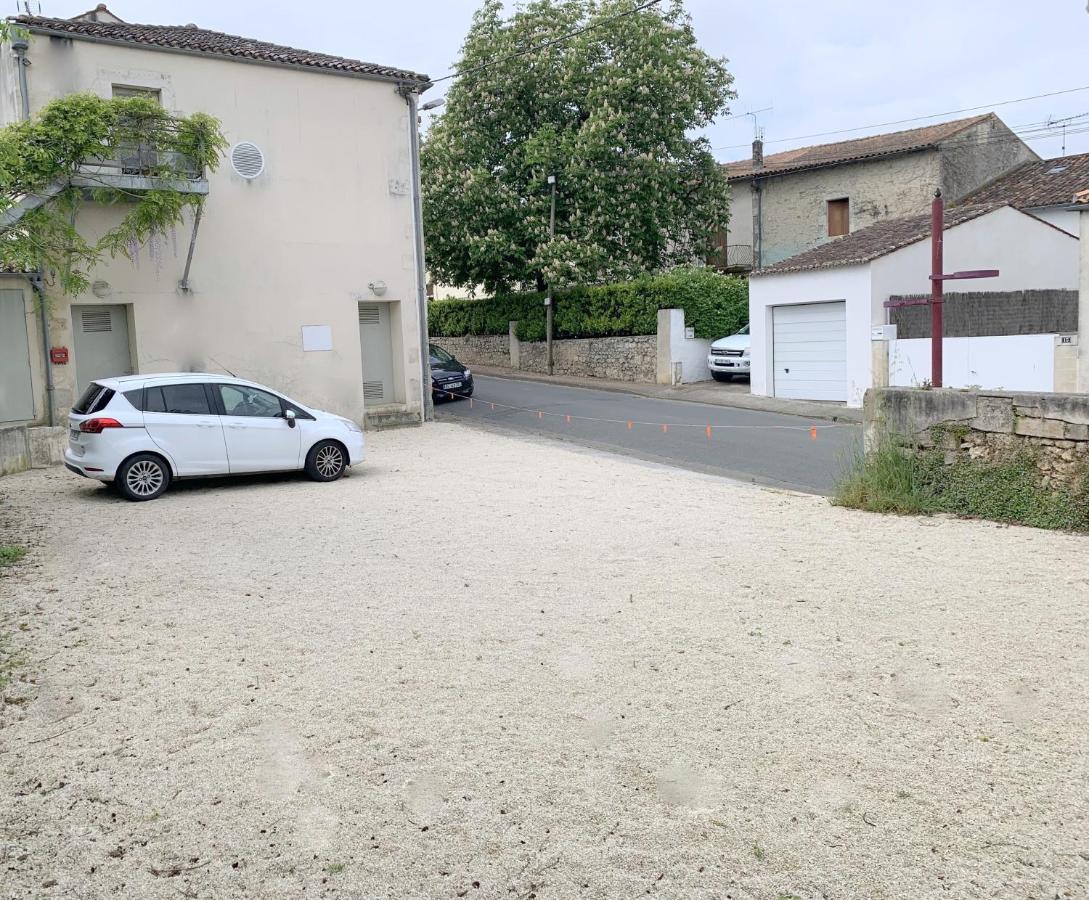 Chambre D'Hotes Les Bains Du Bruant Saint-Porchaire Eksteriør bilde